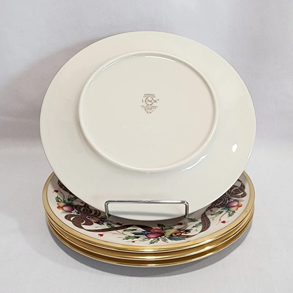 Set of 4 Lenox Holiday Tartan 8 1/4